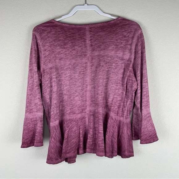 Akemi + Kin Dark Pink Purple Half Bell Sleeve Ruffle Peplum Top Size Small - Picture 3 of 6